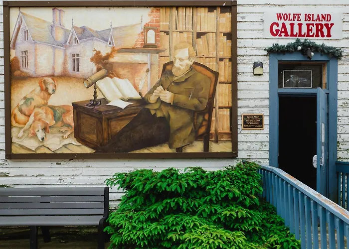 Hotel Wolfe Island